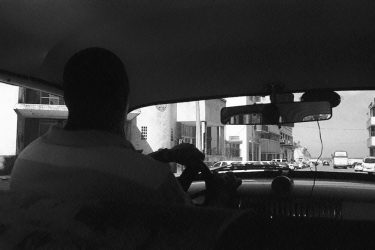 1_Cuba-Taxi-Driver-e1730808041624